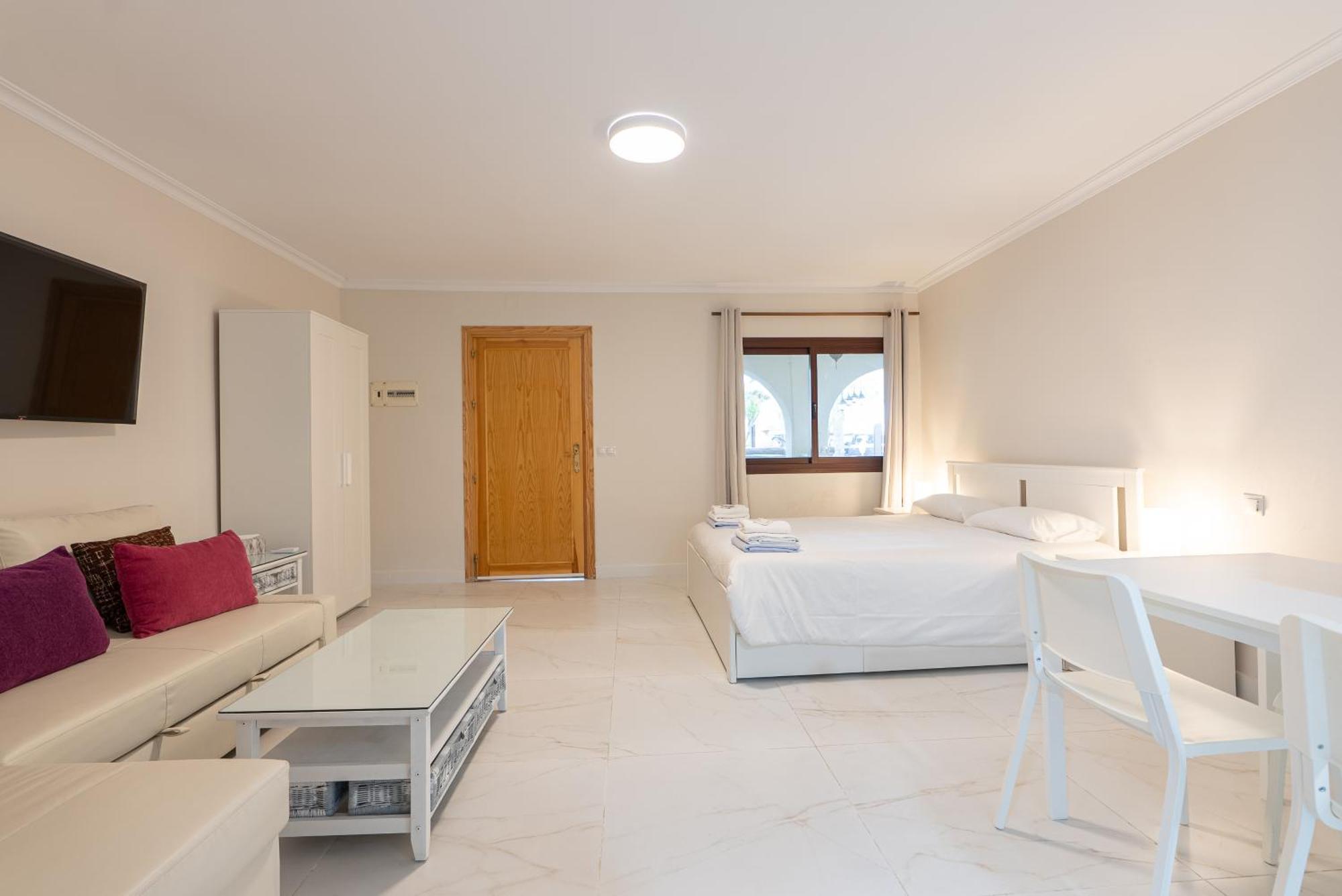 Casadelmar Marbella 23 Apartamentos Vacacionales Esterno foto
